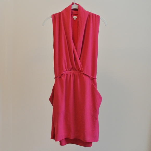 Wilfred/Aritzia Sabine Vivid Fuchsia Silk Dress - Picture 2 of 8